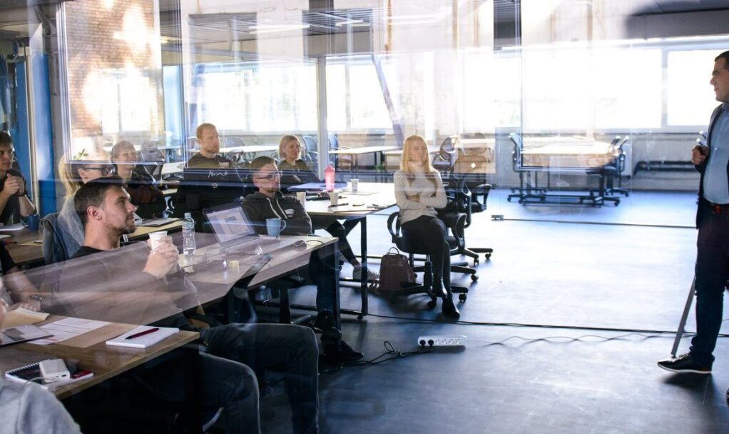 45527689_994128320788687_6207331854257750016_o — копия